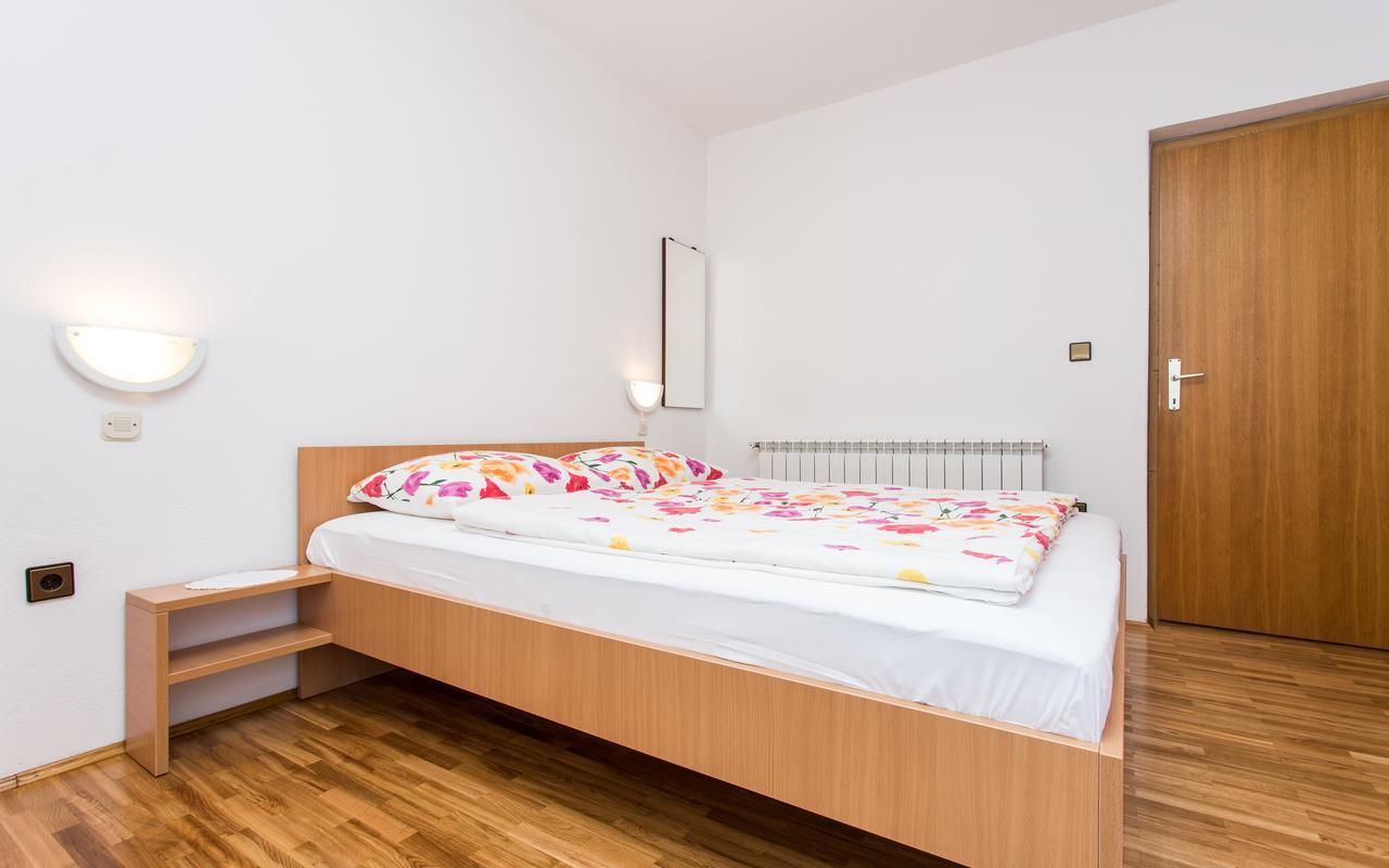 Apartments Lucija 2 Baska  Exterior photo