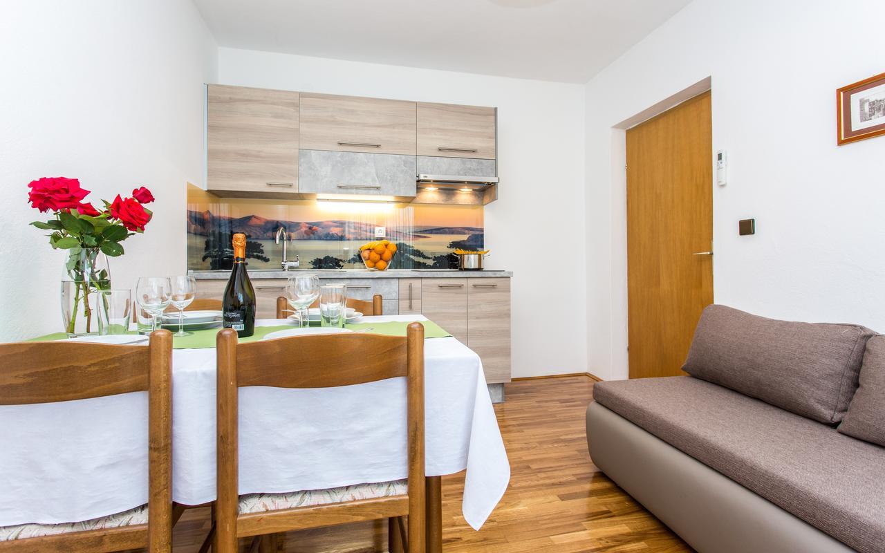 Apartments Lucija 2 Baska  Exterior photo
