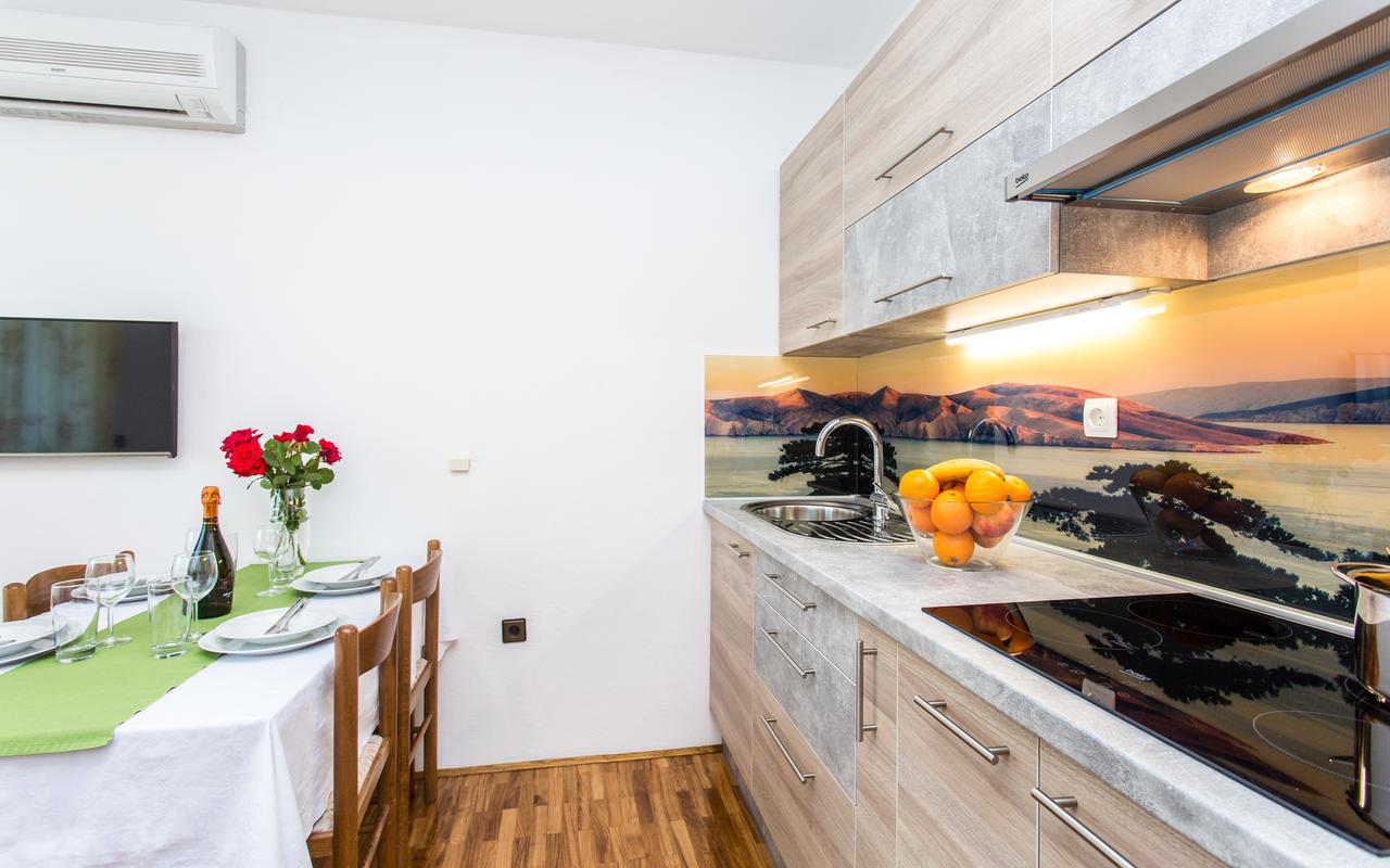 Apartments Lucija 2 Baska  Exterior photo