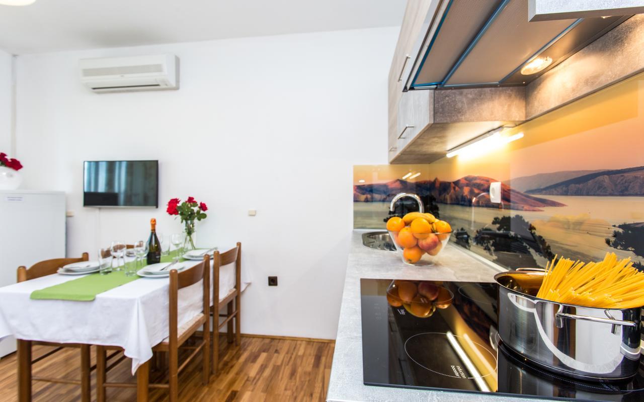 Apartments Lucija 2 Baska  Exterior photo