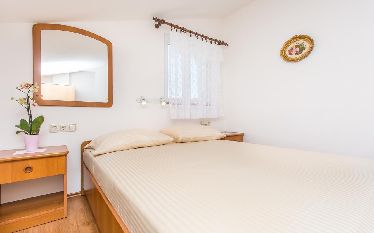 Apartments Lucija 2 Baska  Exterior photo