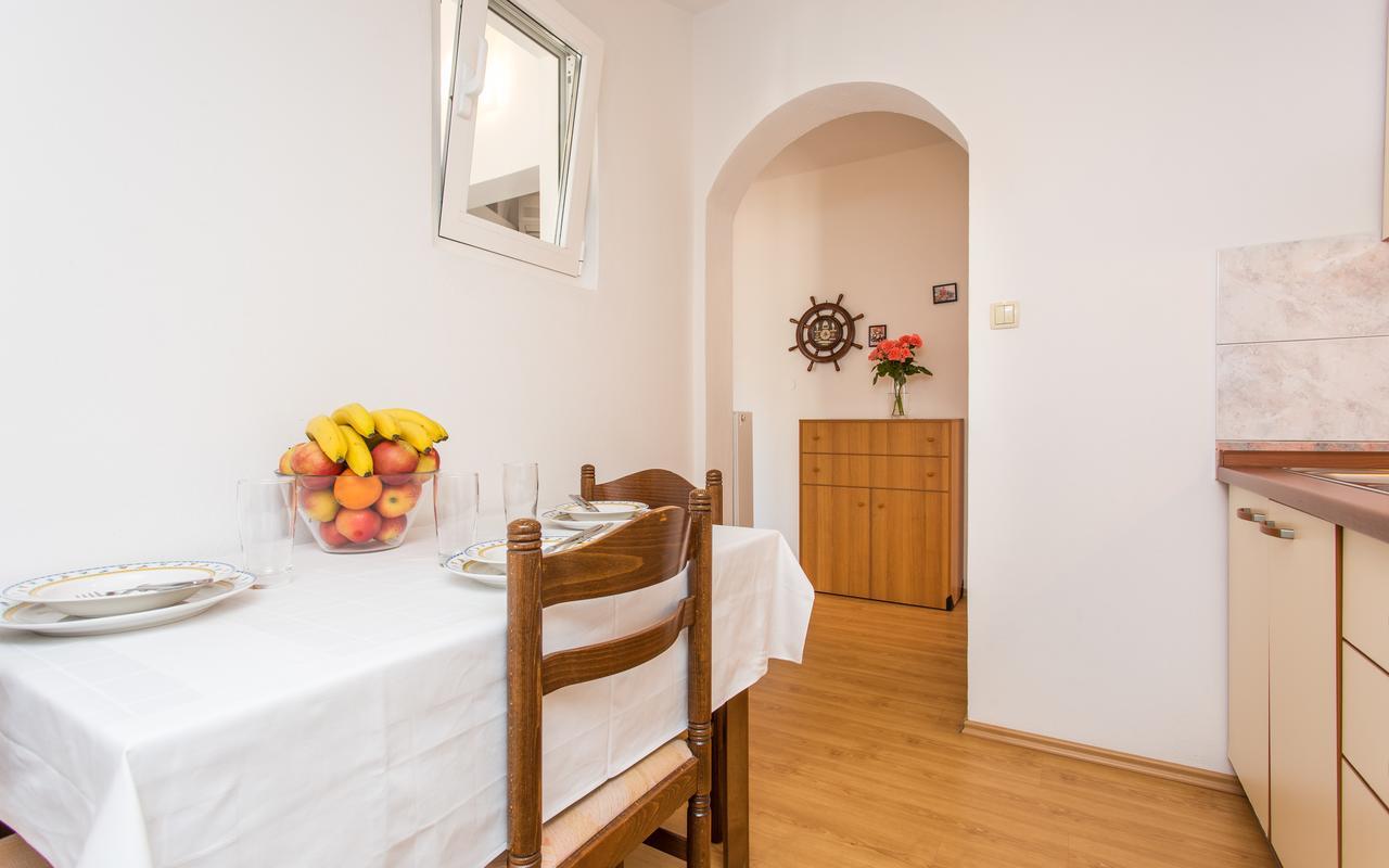 Apartments Lucija 2 Baska  Exterior photo