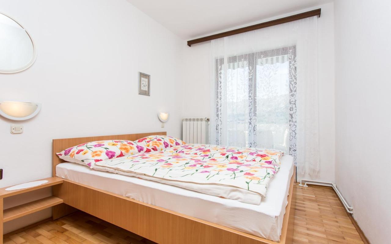 Apartments Lucija 2 Baska  Exterior photo